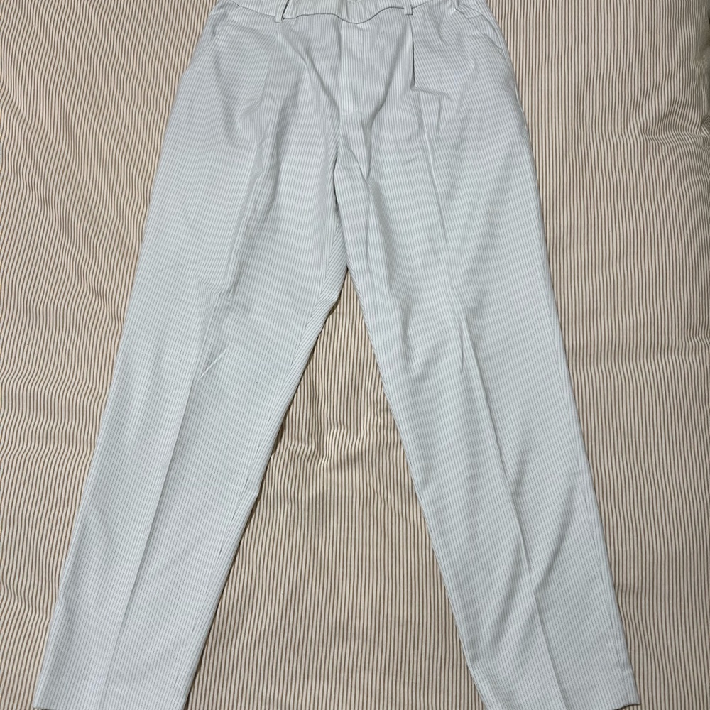 Uniqlo Women's White Smart Ankle Pants with Gray Pinstripes